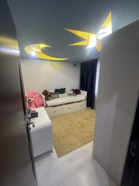 Apartament Renovat decomandat cu 3 camere - Dristor - -Bloc 1986